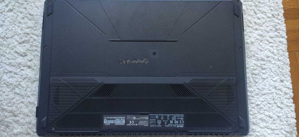 ASUS TUF Gaming FX504GM - Portátil Gamer Poderoso!