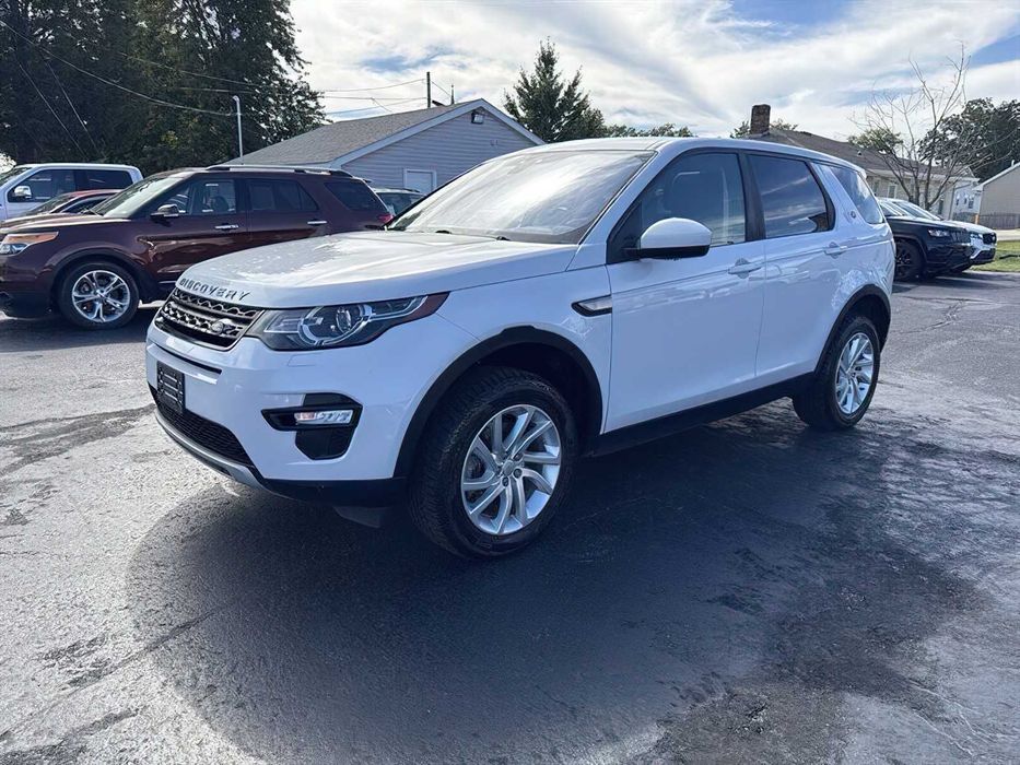 Land Rover Discovery      2017
