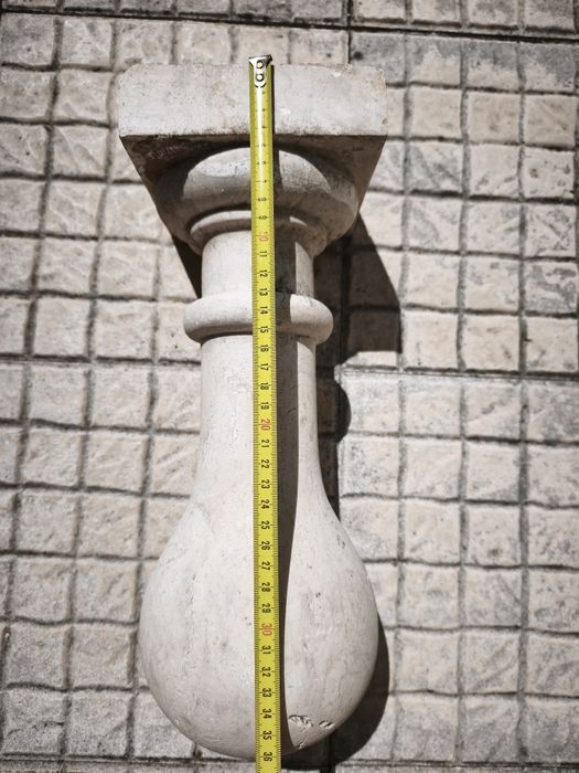 Lote de 10 Balaústres Antigos em Mármore Legítimo (36 cm)
