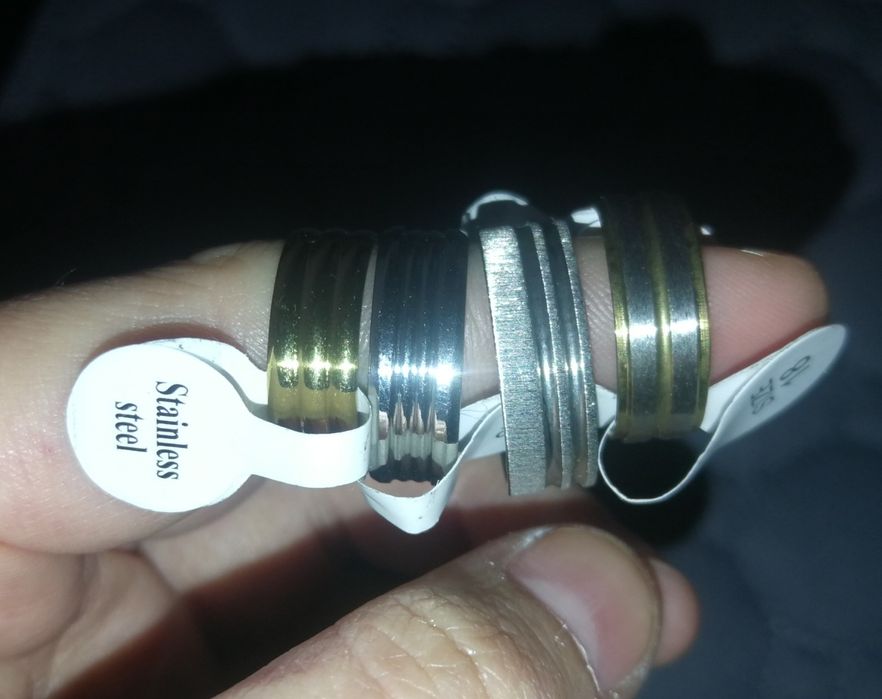 Lote de vários anéis, vários tamanhos