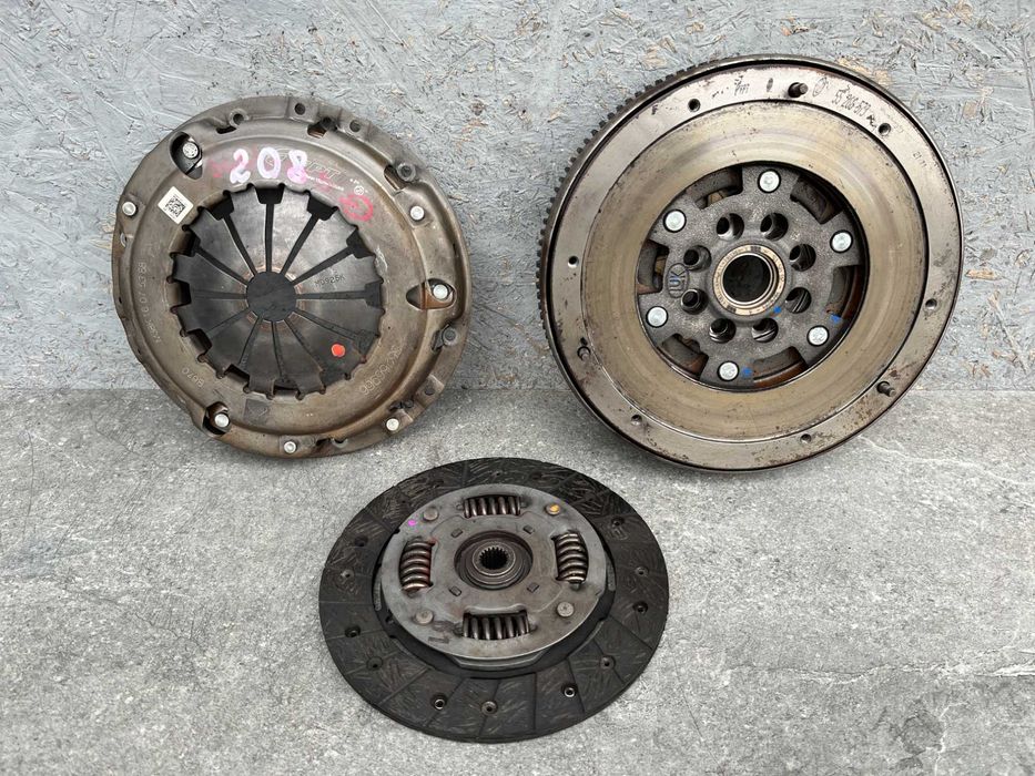 Сцепления Корзина Диск Маховик Демпфер Fiat 500 Punto Panda 0.9