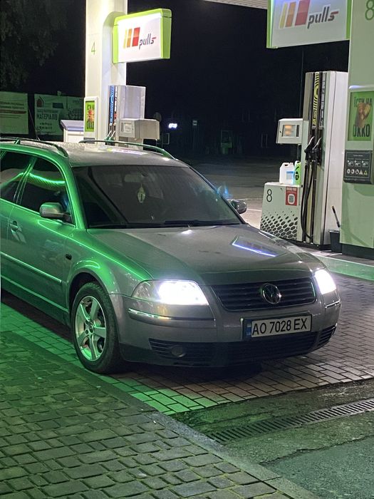 Пасат б 5* в хорошому стані