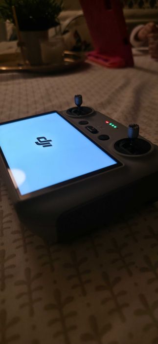 DJI Mini 3 Pro com comando DJI RC pouco uso