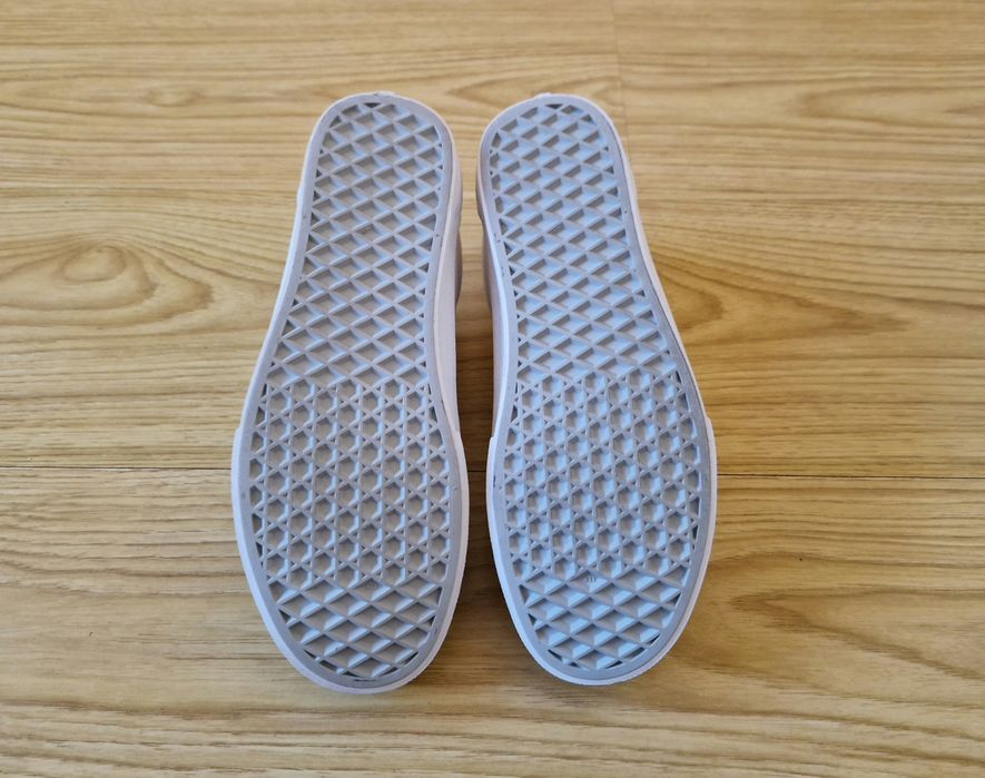 Кеди  VANS 39 розмір (стелька 25см) Original