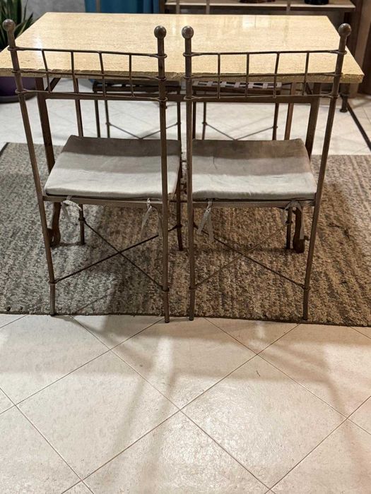 Mesa de refeição com 6 cadeiras