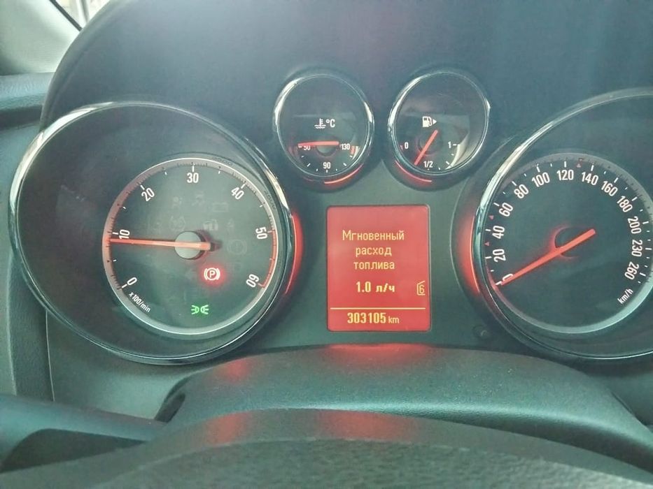Продам Опель Astral j Sport Turer 1.7 cdti