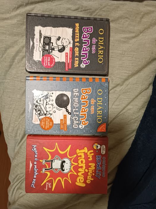 Livros "O diário de Um banana" e o diário do Rowley