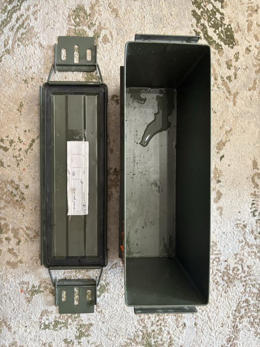 Ящик-контейнер металевий