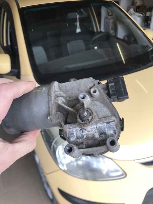 моторчик для дворников Hyundai i10