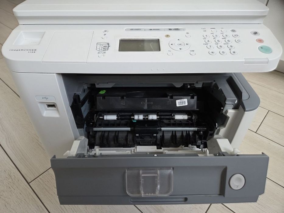 Принтер Canon ImageRunner 1133