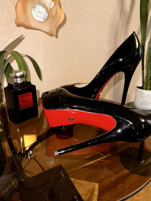 Туфлі Mia May 39 розмір