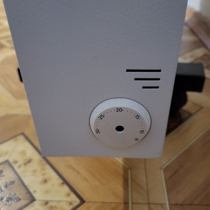 Обігрівач електричний керамічний  Обогреватель "Вогник" 800w