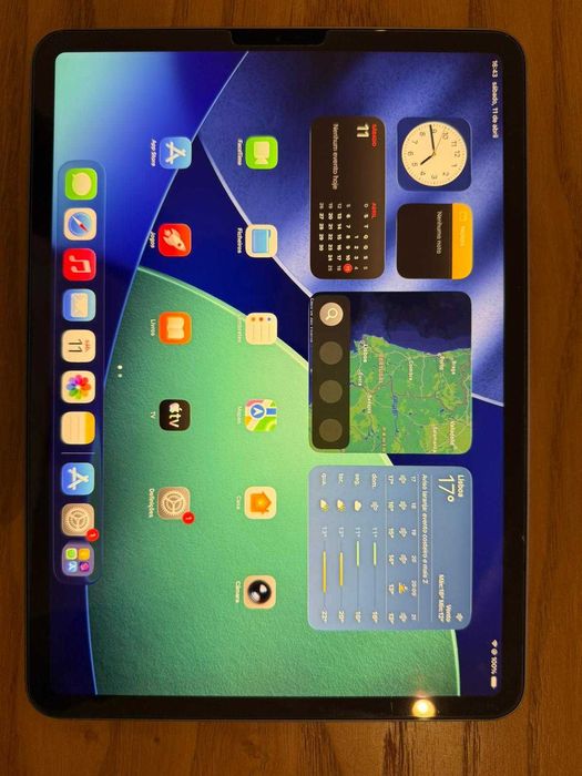 iPad Pro 11” 256GB + Apple Pencil + Teclado – Excelente estado – Pronto para uso profissional ou estudantil
