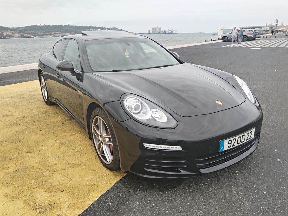 Porche panamera nacional