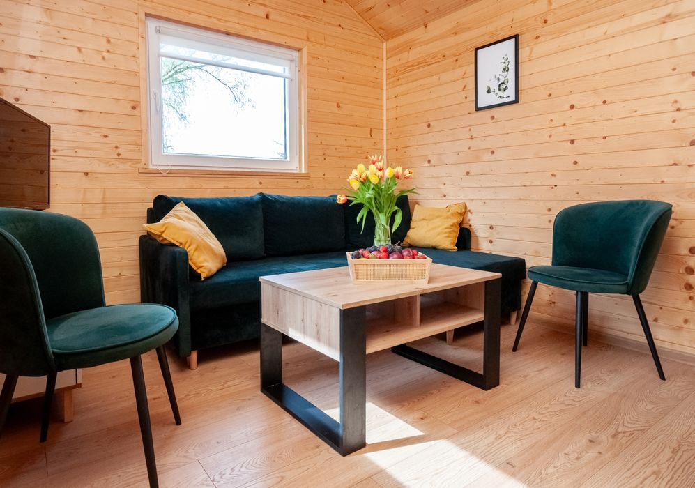 Świerkowy Domek do wynajęcia nad jeziorem Pluski