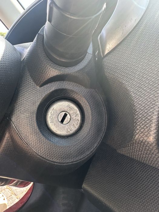 auto nissan micra