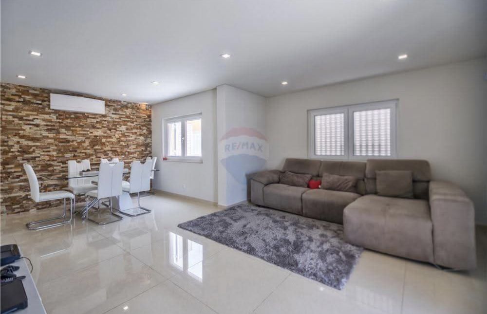 Moradia para arrendamento