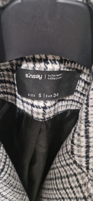 Płaszczyk wiosenny damski