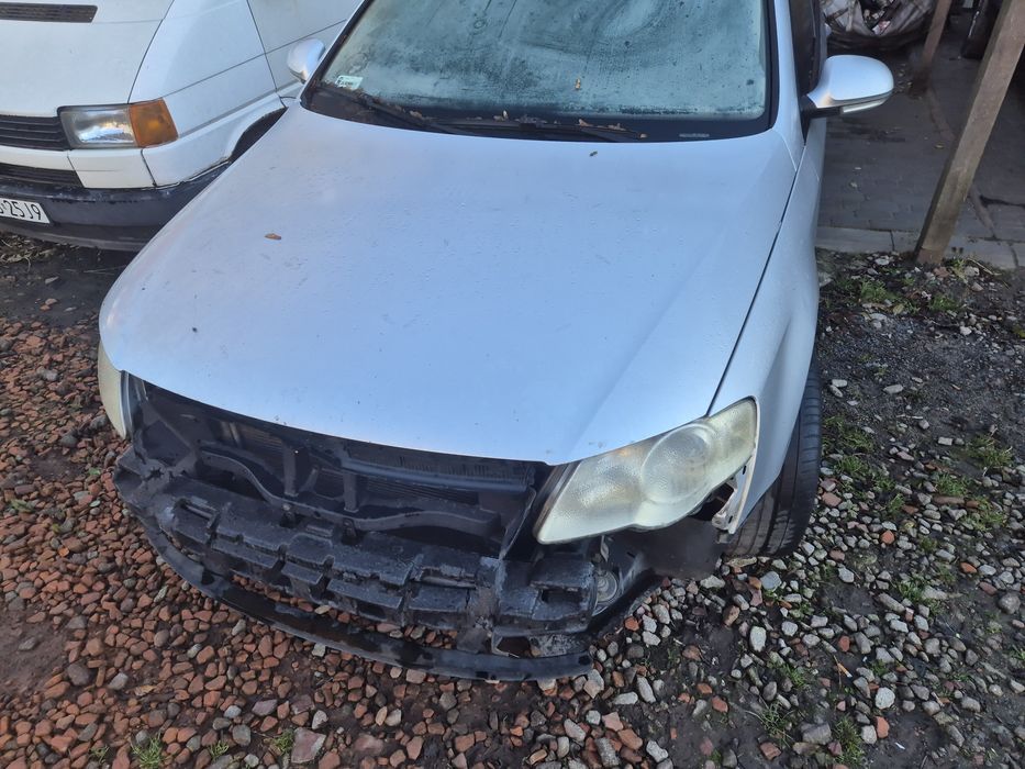 VW Passat b6 zderzak klapa maska drzwi  LA7W