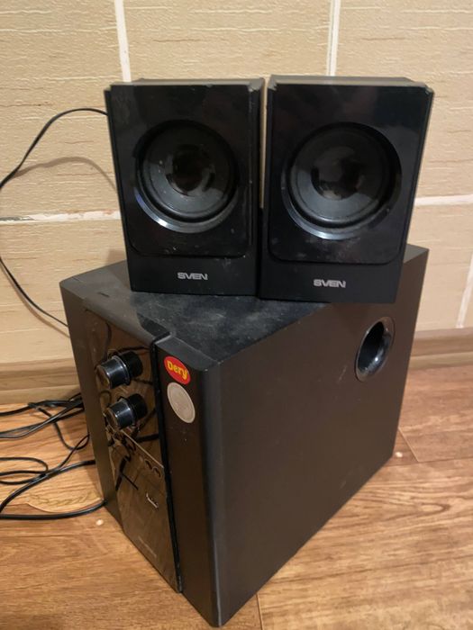 Продам Акустику SVEN