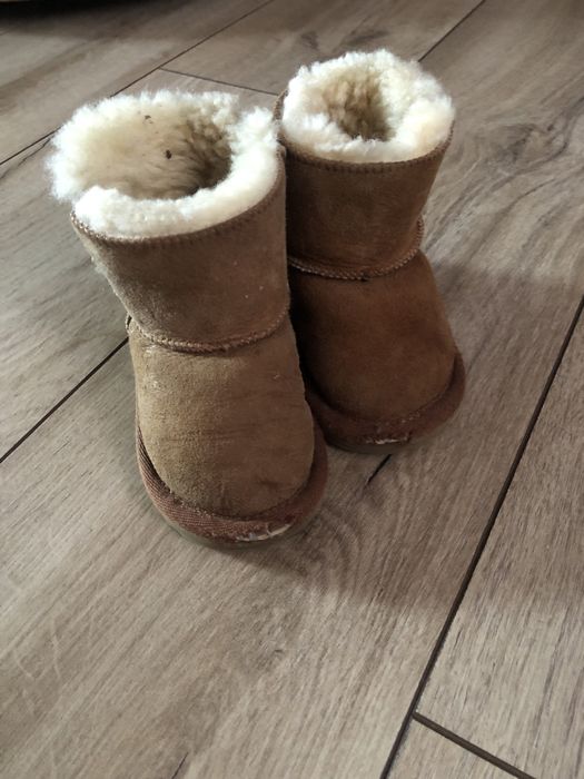 Дитячі UGG Australia