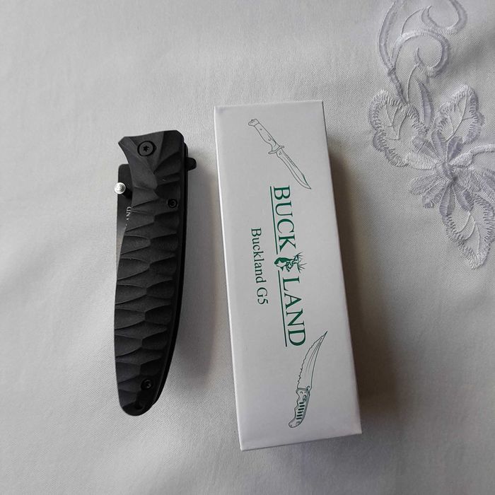Nowy nóż składany BUCK-LAND