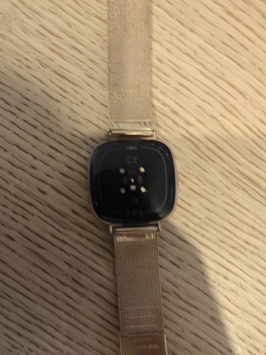 Google Fitbit Versa 4