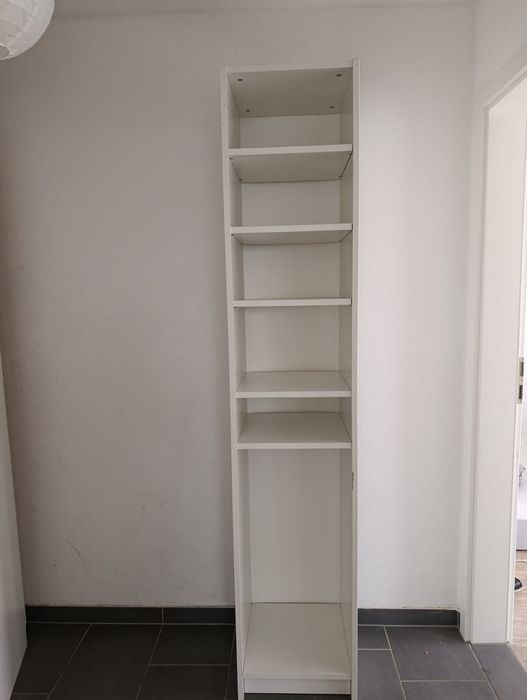 IKEA Billy – Regał / Szafka na ubrania (Biały, 40x30x202 cm) z drzwiami Ottebol