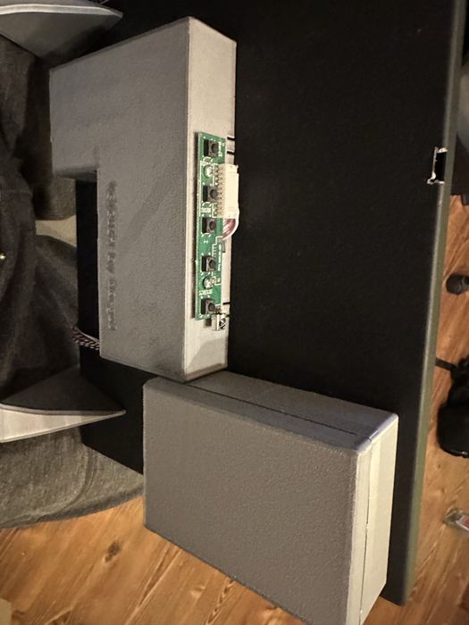 Monitorek 12cali uszkodzony LCD