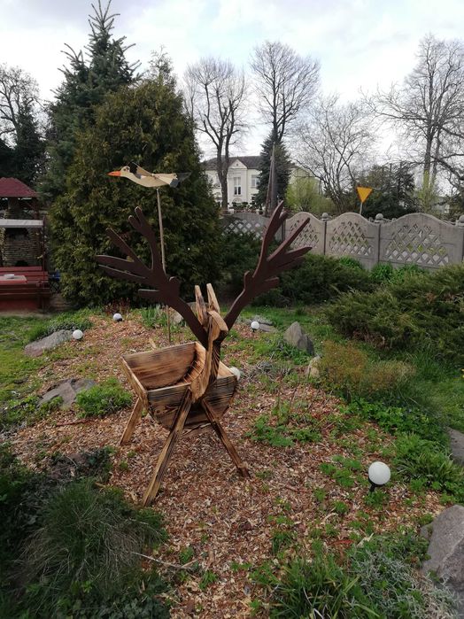 Donica ogrodowa jeleń