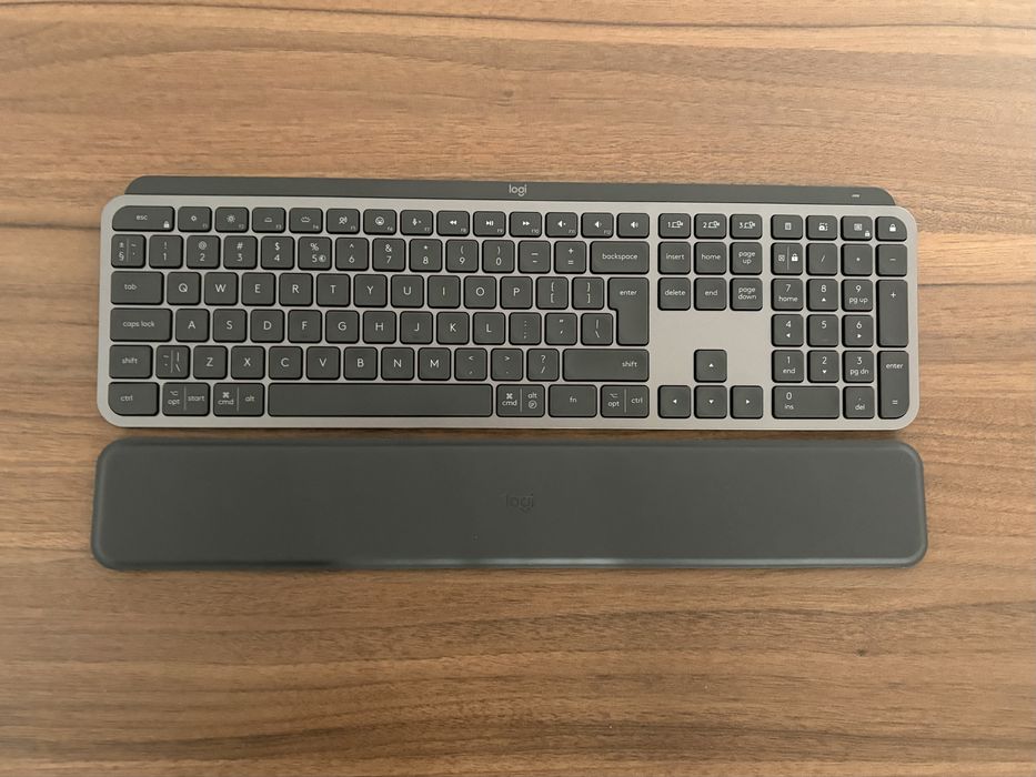 Combo Rato Logitech MX Master 3s + Teclado MX Keys S