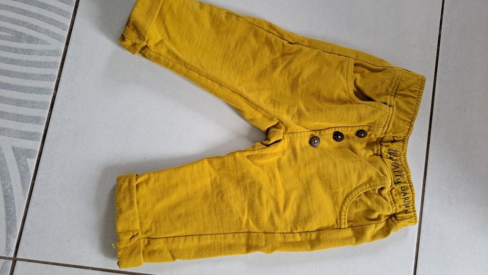 Komplet dresowy firmy Coccodrillo 74