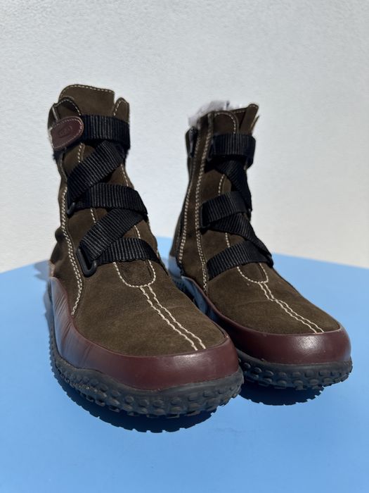 Bota wolky em pele