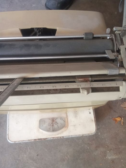 Máquina escrever Messa anos 70.