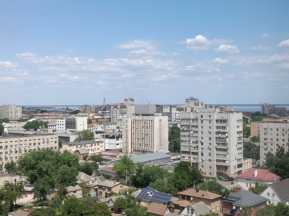 ЄОСЕЛЯ Центр 1к квартира 56м.кв вул. Благовісна 210 м. Черкаси