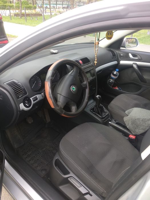 SKODA OCTAVIA A5 2008 VIN TMBCA41Z48B159781 фото оголошення 5 з 8