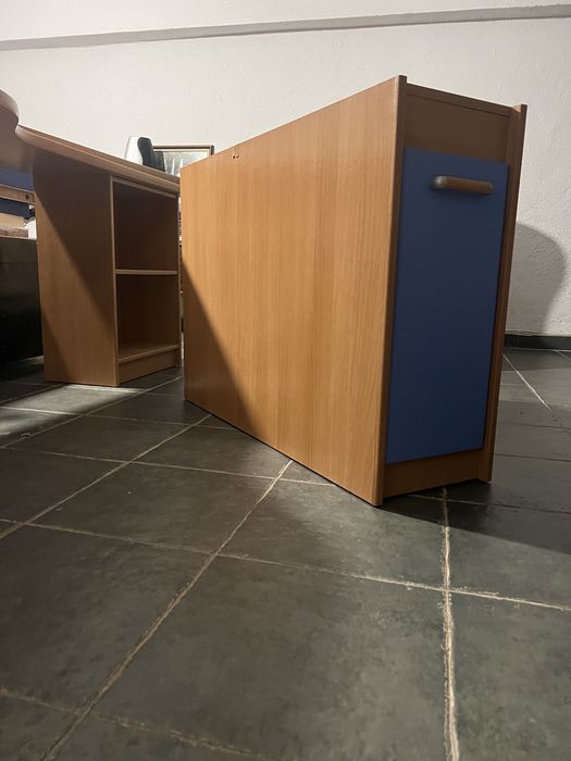 Quarto Completo com 2 Secretárias Modulares – 400€ Neg.