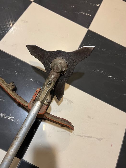 Sprzedam Podkaszarkę Husqvarna 535 RX