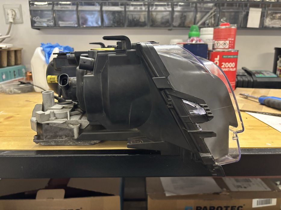 Lampa bmw e46 coupe PFL