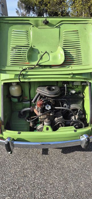 Fiat 600D de 1969! Um Clássico intemporal muito bonito e bem estimado!