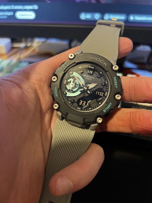 Часы Casio G-SHOCK GA-2200M