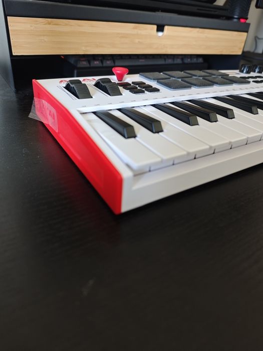 MIDI Akai MPK Mini Plus