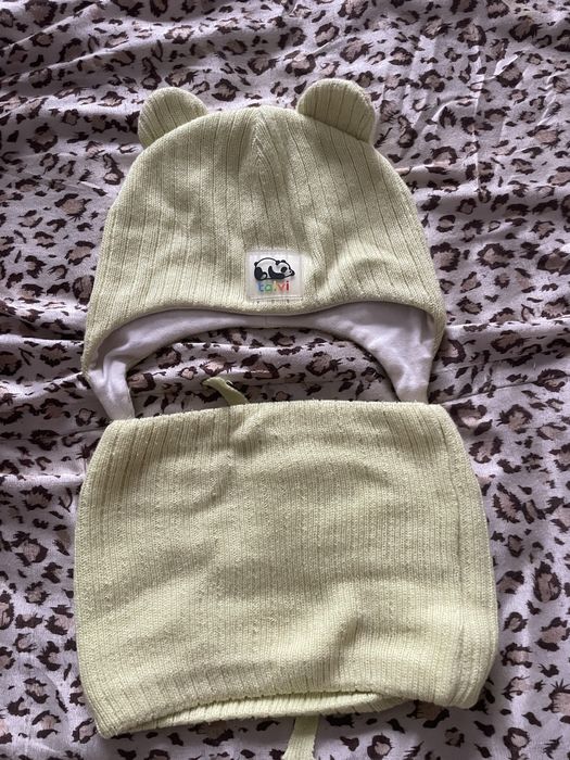 Дитячий набір шапка та снуд