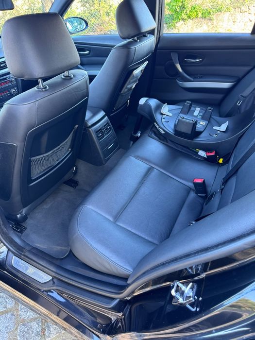 BMW 320d 177cv, E91 – Pack M original , NACIONAL