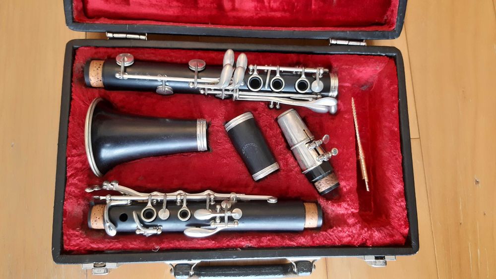 Clarinete Sib: Buffet Crampon E13 (Evette Schaeffer)Paris France
