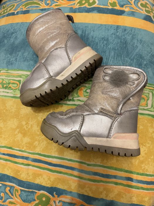 Дитячі зимові чобітки