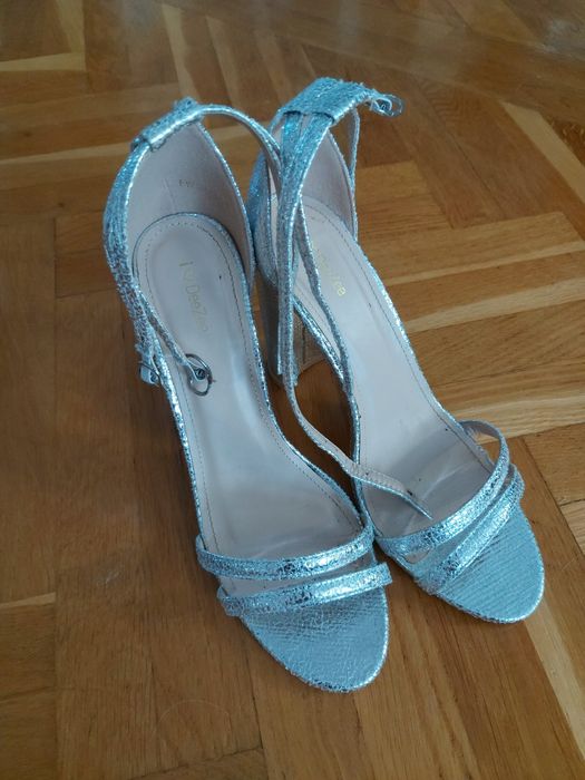 Sandałki na słupku obcas Deezee rozm 39