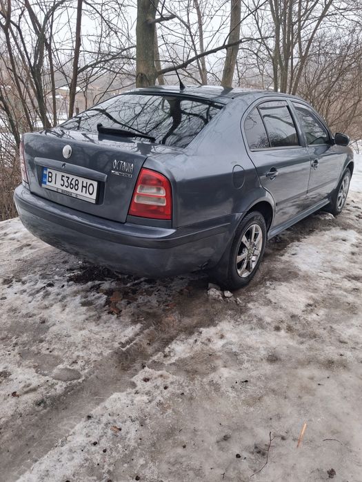 Шкода Тур Газ бензин.