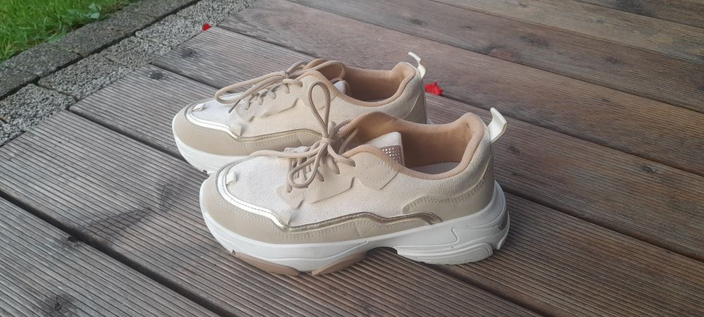 Buty sportowe 39