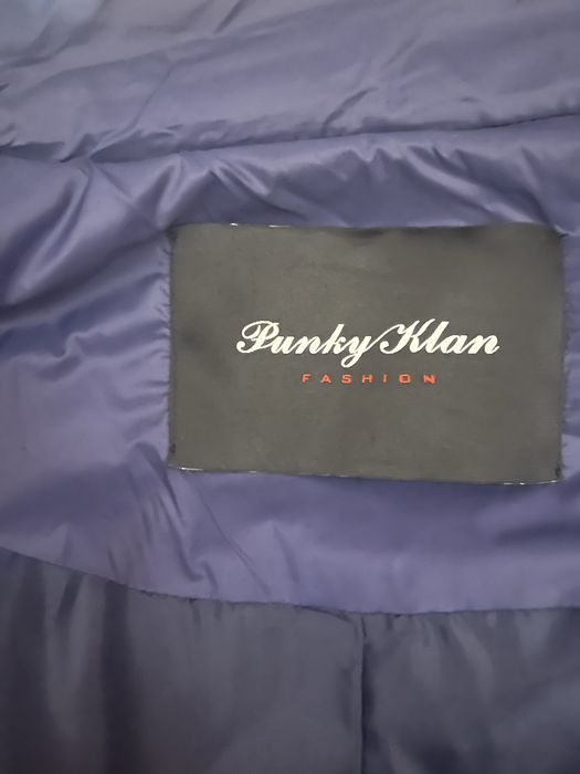 Куртка - вітровка